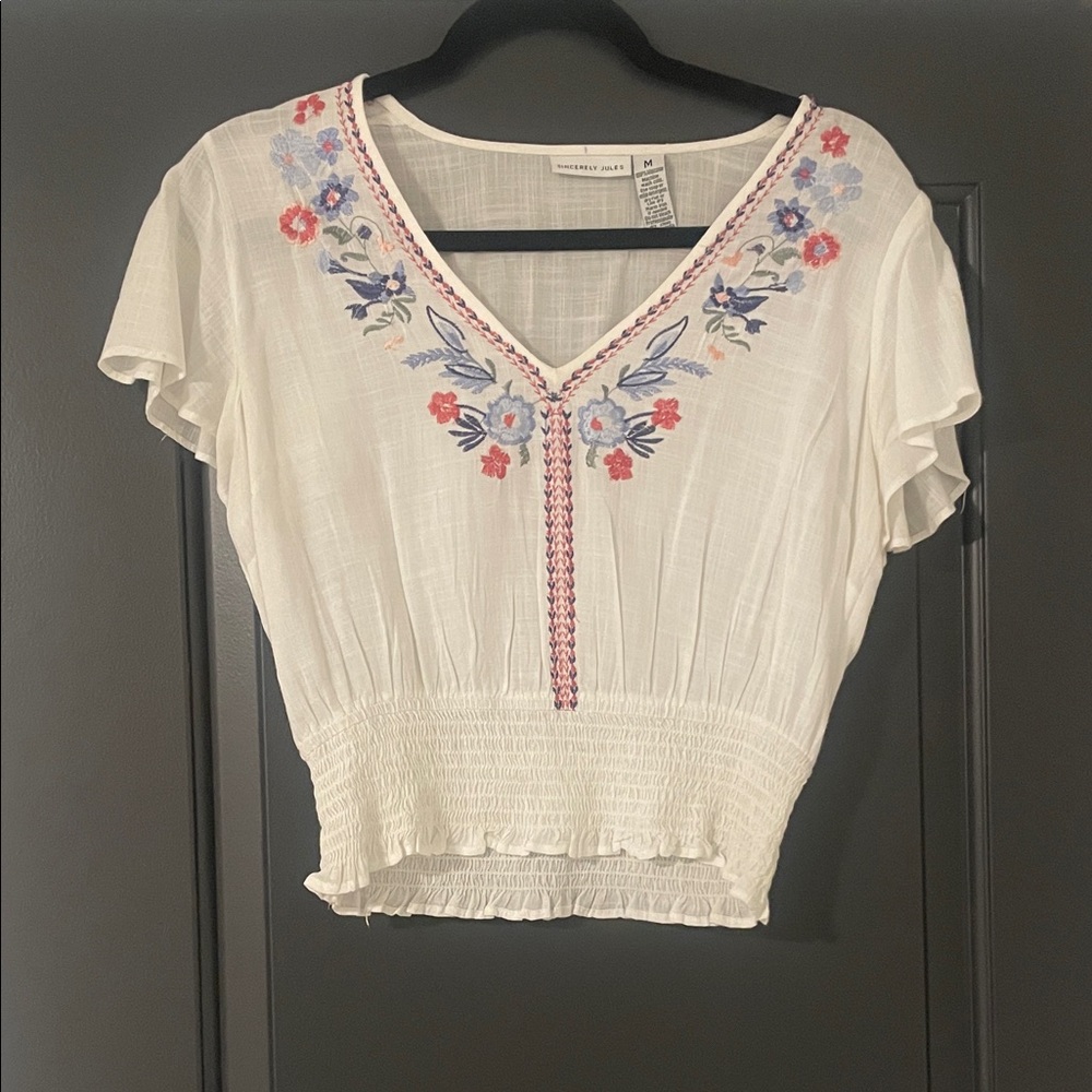 Sincerely Jules White Blouse with Floral Embroidery